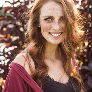 Meet your Posher, Dana